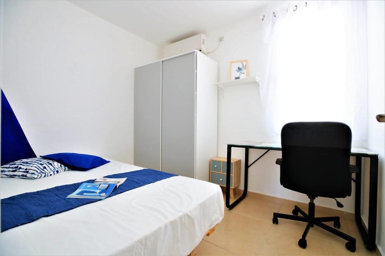 דירה על הפארק Apartment Beersheba Exterior foto